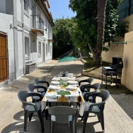 Chalet reformado 14 pax BBQ y jardín10 min playa, hotel en Santander