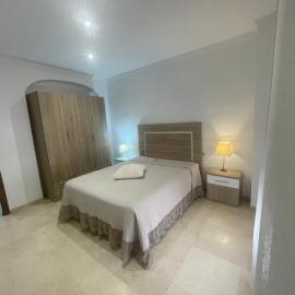 Apartamento CASA EL MORABITO, hotel in Puente Genil