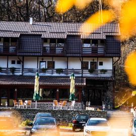 Hunter Vip: Reghin şehrinde bir otel