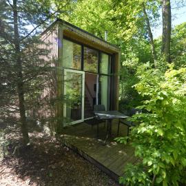 Solo Retreat Maasduinen, хотел в Belfeld