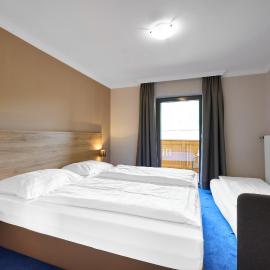 Alpina`s Beds & Boots