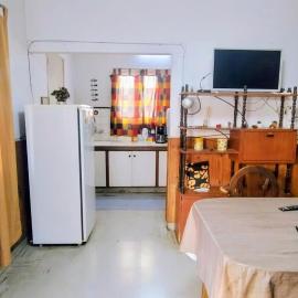 Casa Céntrica Yrigoyen, pleno centro, hotel a Santa Rosa