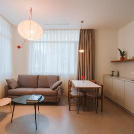Apartamentos Turísticos - ELBUZONROJO、ブルゴスのホテル