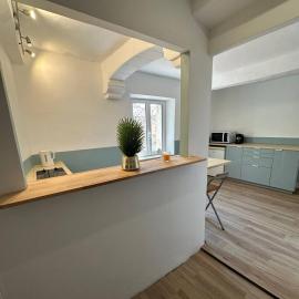 Studio in the heart of Fayence, מלון בפייאנס