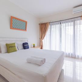 Urbanview Hotel Tridaya Cisarua Puncak, hotel a Kopo 2