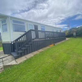 Angie Bs Beach Haven, hotel in Groomsport