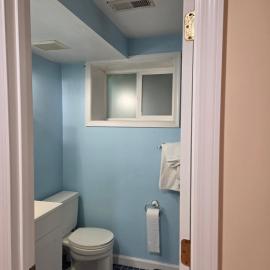 Two bedroom apartment in quiet neighborhood, hotel in Laurel