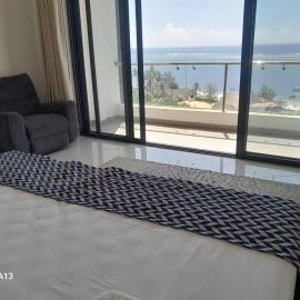 Seaview homestay on Third avenue beach apt- nyali, hotel i Mombasa
