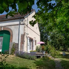 Joli gîte en pleine campagne à 12 min de Sens
