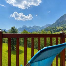 Appartement cosy au pied des pistes avec piscine - FR-1-505-213