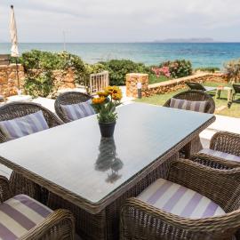Sea View Beachfront Villa Peri