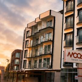 mood beach hotel