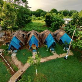 Glamping Tesoro Escondido, hotel in San Antero