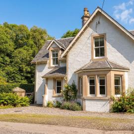 Station Lodge, hotel in Forres