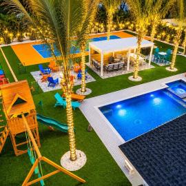 *New*Pickleball*Pool*Hot Tub*Playset*Bocce*Resort