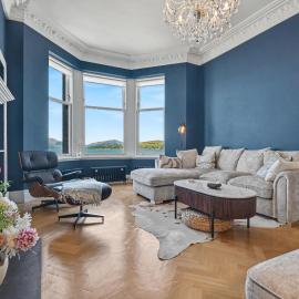 64 Kempock Street, Gourock, hotel in Gourock