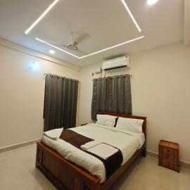 Smart Homes Service Apartments by Stayz Royale - Porur Near Chennai Trade Center, hotelli Chennaissa