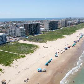 Beachfront 2BR 5th Floor Views Wakable SPI