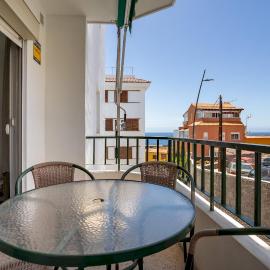 Home2Book Sunny Terrace Apt, el Rincón de ManFe