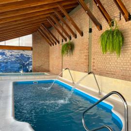 Riviera Hotel & Spa, hotel i Villa Carlos Paz