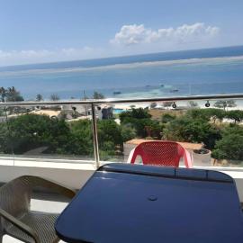 Sunset Haven Luxury Seaview apt-nyali