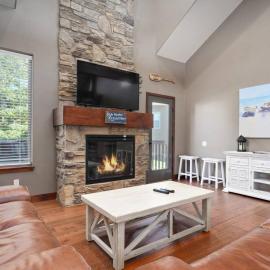 FAMILY makes this House a HOME - 7 Kings & Hot Tub