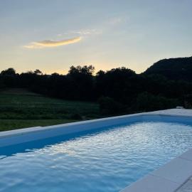 Kuća za odmor Desinić Gora, hotel en Pregrada