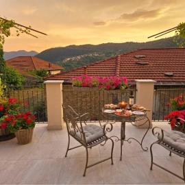 Borgo del Canto - Traditional Country Retreat - 30 Min from the Sea!, hotel in Borghetto dʼArroscia