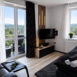 Plně vybavený krásný apartmán 1kk s balkonem, výhledem