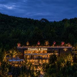 Princesha Gresa Hill Hotel