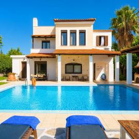 Ekklisies Dio Large Private Pool AC WiFi