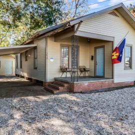 Freetown Hideaway-Private Room Shared Kitchen & Free Parking, Hotel in Lafayette