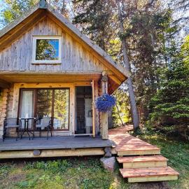 Hausma beach house - romantic and private place