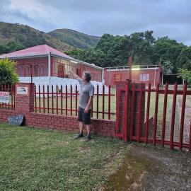 Blessed home by the Mountain surrounded macadamia