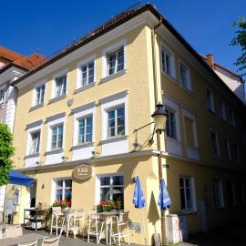 Hotel - PLATIA, hotel u gradu Gincburg