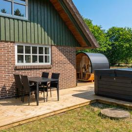 Gorgeous Home In Blåvand With Sauna, отель в городе Блованн