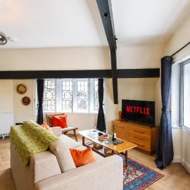 Chester Apartment with Nice Outdoor Views