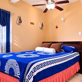 Smileys Coastal Getaway, Beach Proximity with on site parking