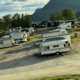 Øse Camping, hôtel à Gratangen