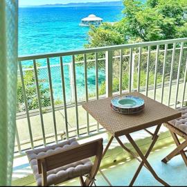 Sakura Oceanfront Villa, hotel a Shirahama