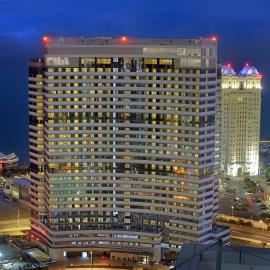 The Curve Hotel