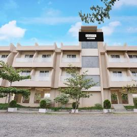 Palette Virar Mumbai Formerly D'ocean Blue โรงแรมในKhanivde