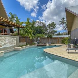 Pure Magnetic Villa 10, hotel in Nelly Bay