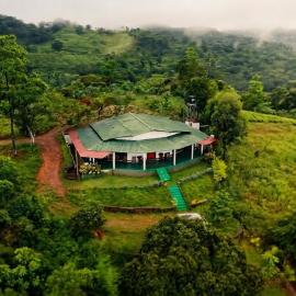 Star Nest 2BR Villa with Mountain Views