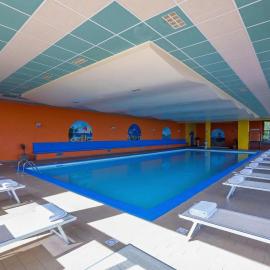 Residence Bellevue Modern Apartments, hotel v destinaci Tremosine Sul Garda