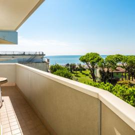 Residence California, hotel in Lido di Jesolo