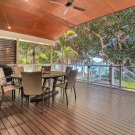 Picnic Bay Apartments Unit 4