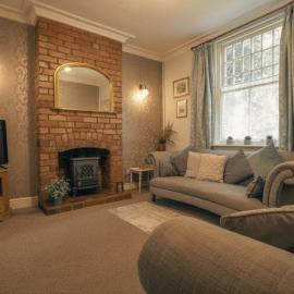 Finest Retreats - House on The Green
