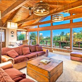 3BR Coastal Home Near Beach Dogs OK Deck