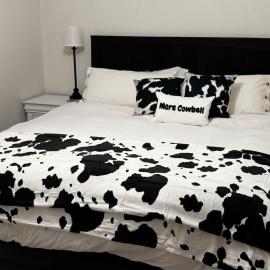 More Cowbell 4 Bedroom 4 full bath minutes from MSU
